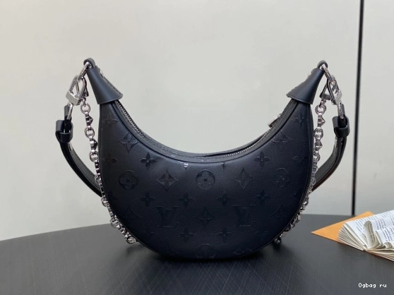 LOOP-23*13*6CM LOUIS VUITTON 0820